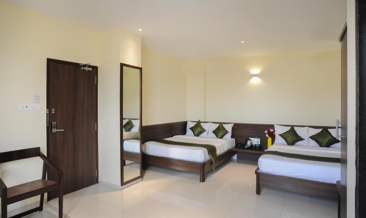 Treebo Balaji Residency Kolhapur Exterior foto